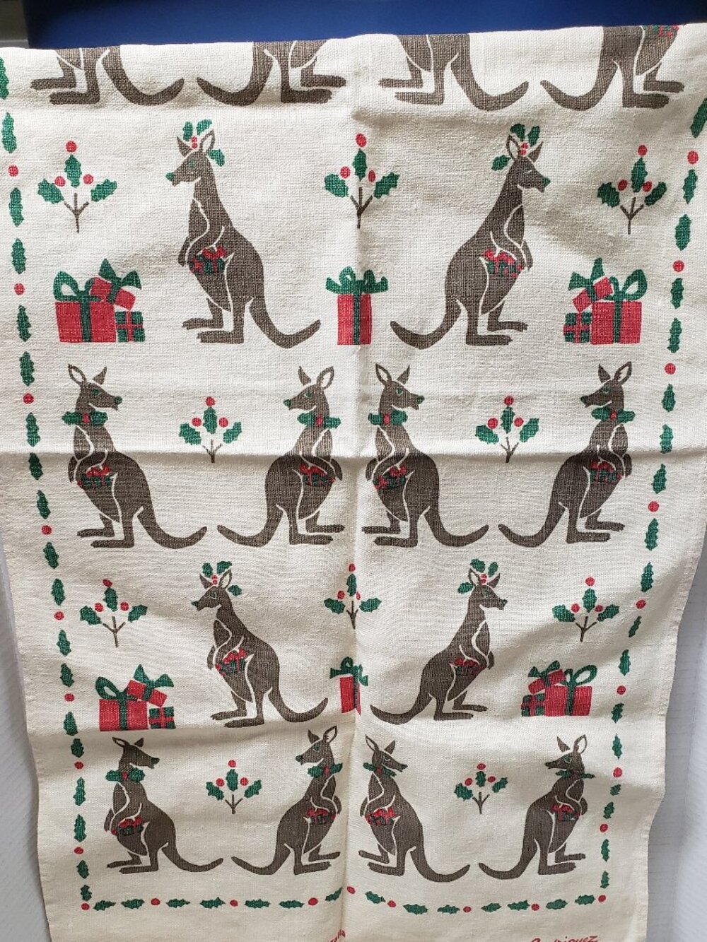 Christmas Kangaroo Australian Tea Towel